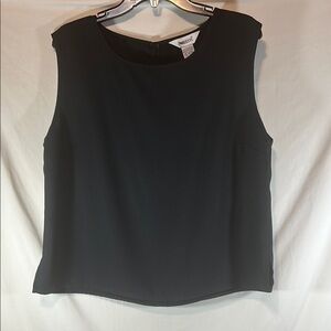 Dontzetti Women's Black Sleeveless Top